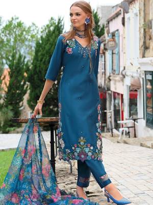 Women Floral Embroidered Regular Thread Work Liva Kurta with Trousers & With Dupatta 1