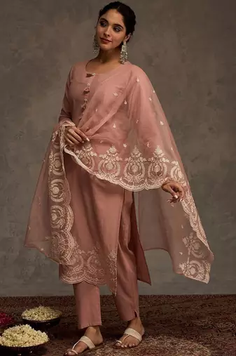 Women Ethnic Motifs Embroidered Regular Thread Work Pure Cotton Kurta with Trousers & With Dupatta