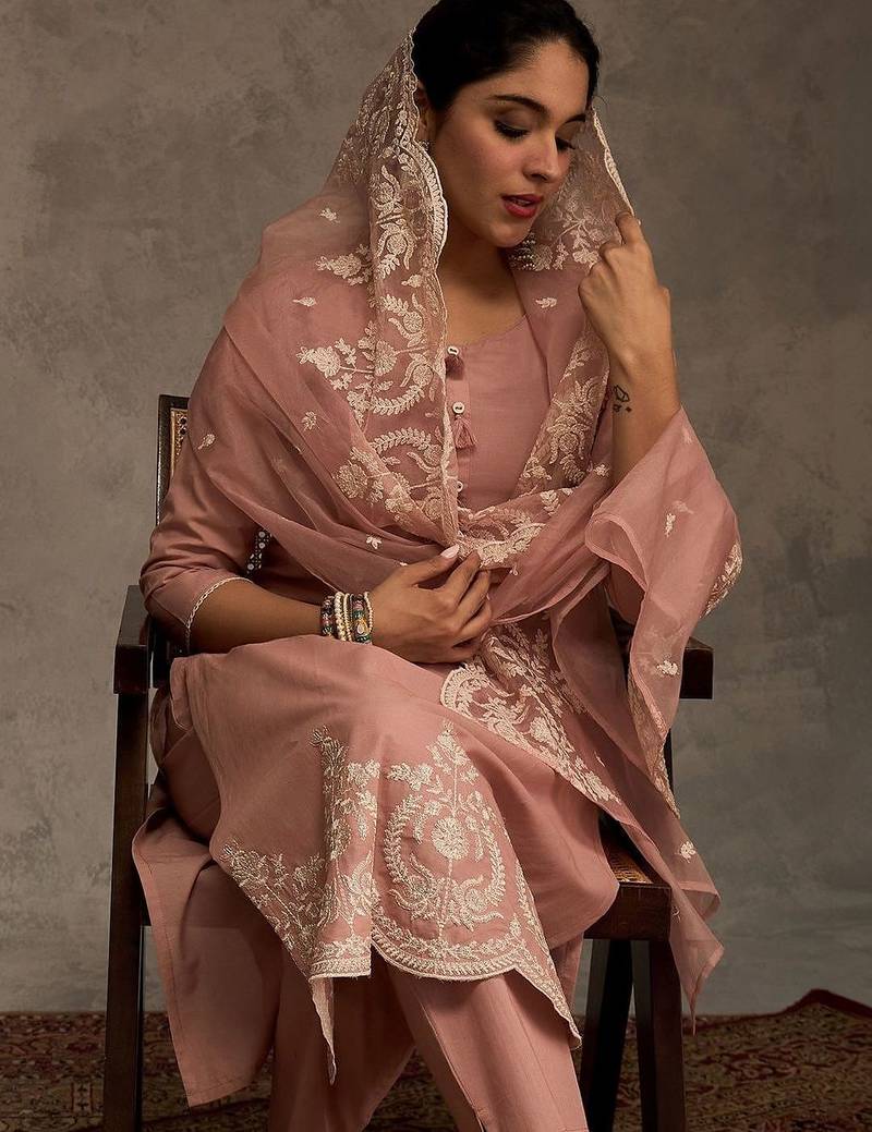 Women Ethnic Motifs Embroidered Regular Thread Work Pure Cotton Kurta with Trousers & With Dupatta
