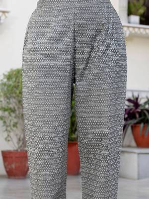 Floral Printed Square Neck Pure Cotton Straight Kurta With Trousers & Dupatta 4