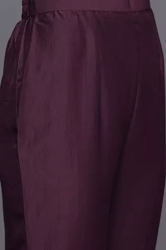 Floral Embroidered Regular Thread Work Kurta with Trousers & With Dupatta
