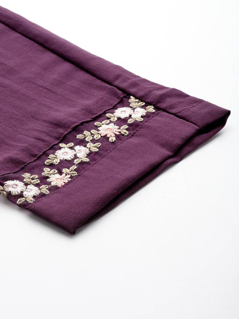 Floral Embroidered Regular Thread Work Kurta with Trousers & With Dupatta
