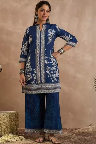 Women Floral Printed Kurta with Palazzos