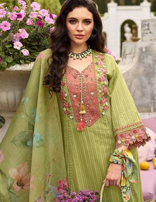 Women Floral Embroidered Cotton Kurta with Trousers & Dupatta 6