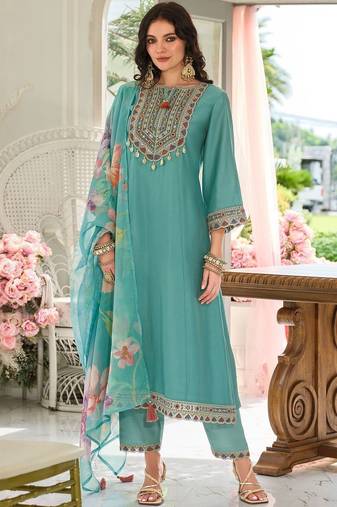 Women Ethnic Motifs Embroidered Kurta with Trousers & Dupatta