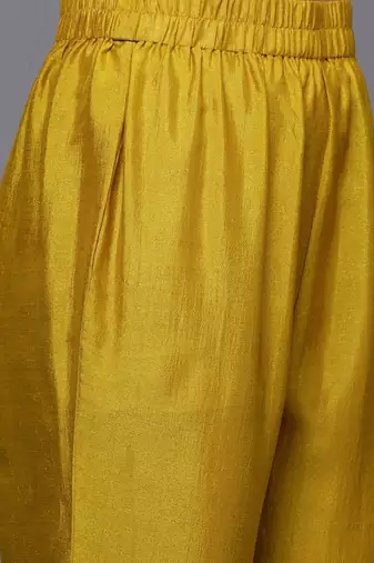 Ethnic Motifs Embroidered Regular Thread Work Kurta With Trouser And Dupatta