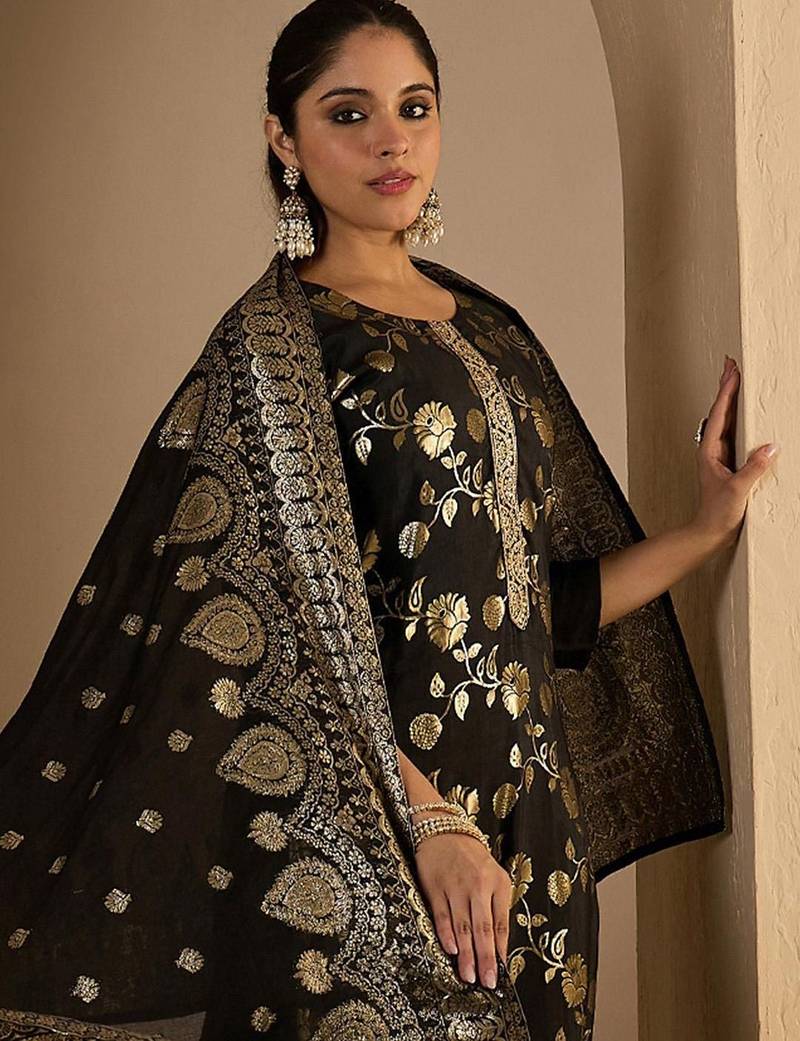 Floral Woven Design Straight Kurta With Trousers & Dupatta