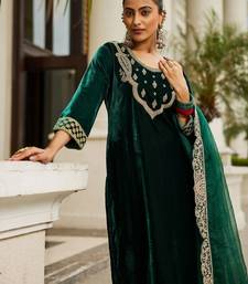 Women Ethnic Motifs Embroidered Regular Velvet Kurta with Trousers & Dupatta