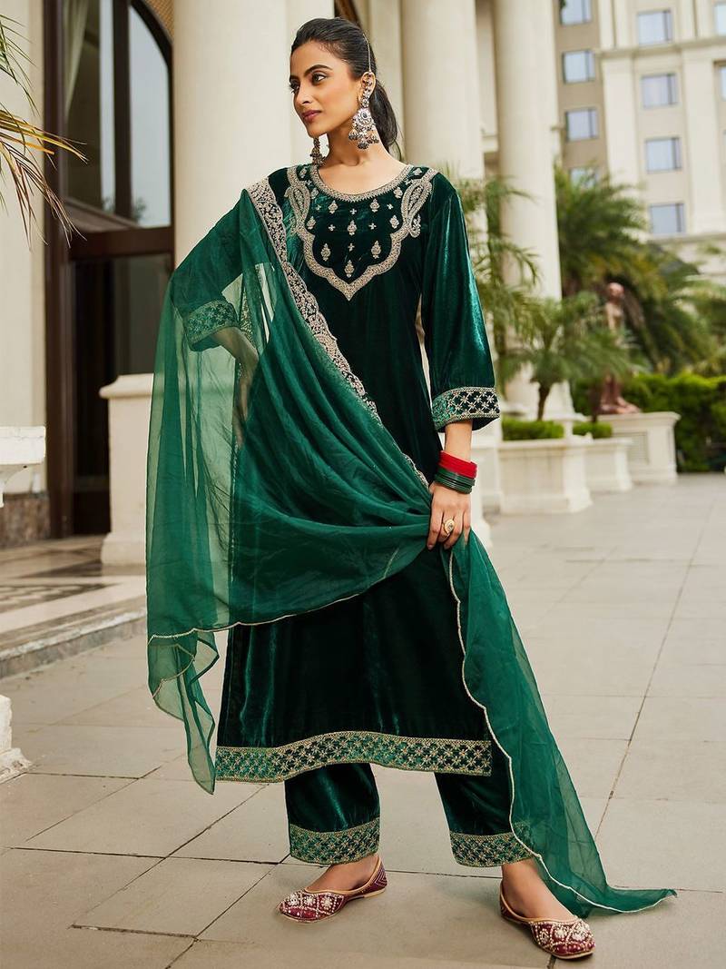 Women Ethnic Motifs Embroidered Regular Velvet Kurta with Trousers & Dupatta