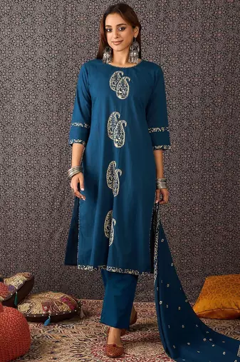 Printed Round Neck Thread Work Pure Cotton Straight Kurta With Trousers & Dupatta