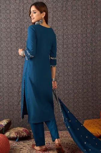 Printed Round Neck Thread Work Pure Cotton Straight Kurta With Trousers & Dupatta