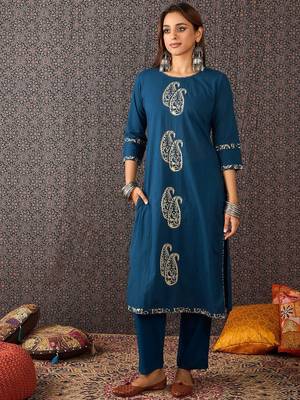 Printed Round Neck Thread Work Pure Cotton Straight Kurta With Trousers & Dupatta 6