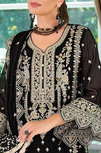 Ethnic Motifs Embroidered V-Neck Straight Kurta With Trousers & Dupatta