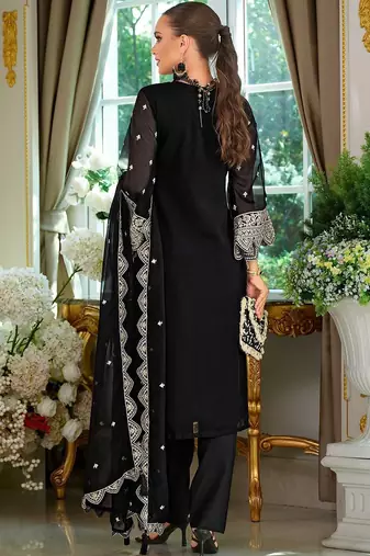 Ethnic Motifs Embroidered V-Neck Straight Kurta With Trousers & Dupatta