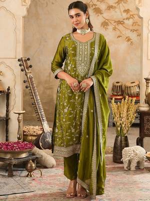 Ethnic Motifs Embroidered Regular Sequinned Kurta with Trousers & Dupatta 1