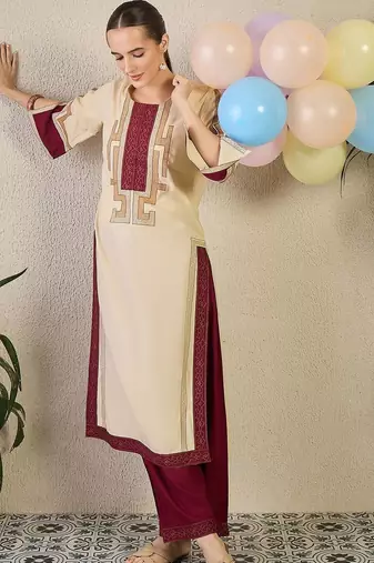 Women Ethnic Motifs Embroidered Regular Thread Work Kurta with Trousers