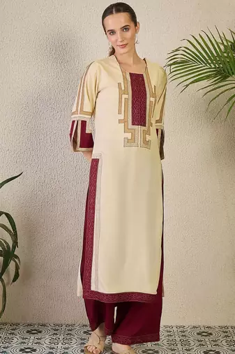 Women Ethnic Motifs Embroidered Regular Thread Work Kurta with Trousers