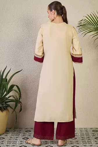 Women Ethnic Motifs Embroidered Regular Thread Work Kurta with Trousers