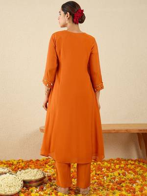 Women Floral Embroidered Regular Gotta Patti Kurta with Trousers 5