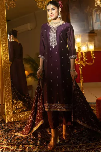 Women Ethnic Motifs Embroidered Regular Kurta with Trousers & With Dupatta