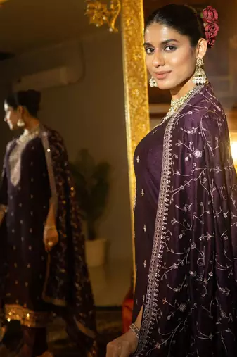 Women Ethnic Motifs Embroidered Regular Kurta with Trousers & With Dupatta
