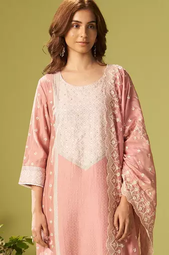 Women Ethnic Motifs Embroidered Thread Work Kurta with Trousers & Dupatta