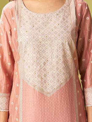 Women Ethnic Motifs Embroidered Thread Work Kurta with Trousers & Dupatta 3