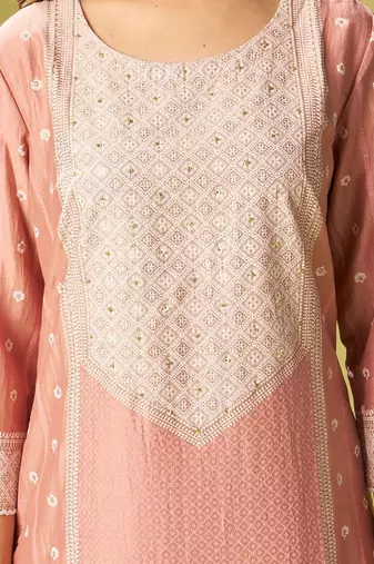 Women Ethnic Motifs Embroidered Thread Work Kurta with Trousers & Dupatta