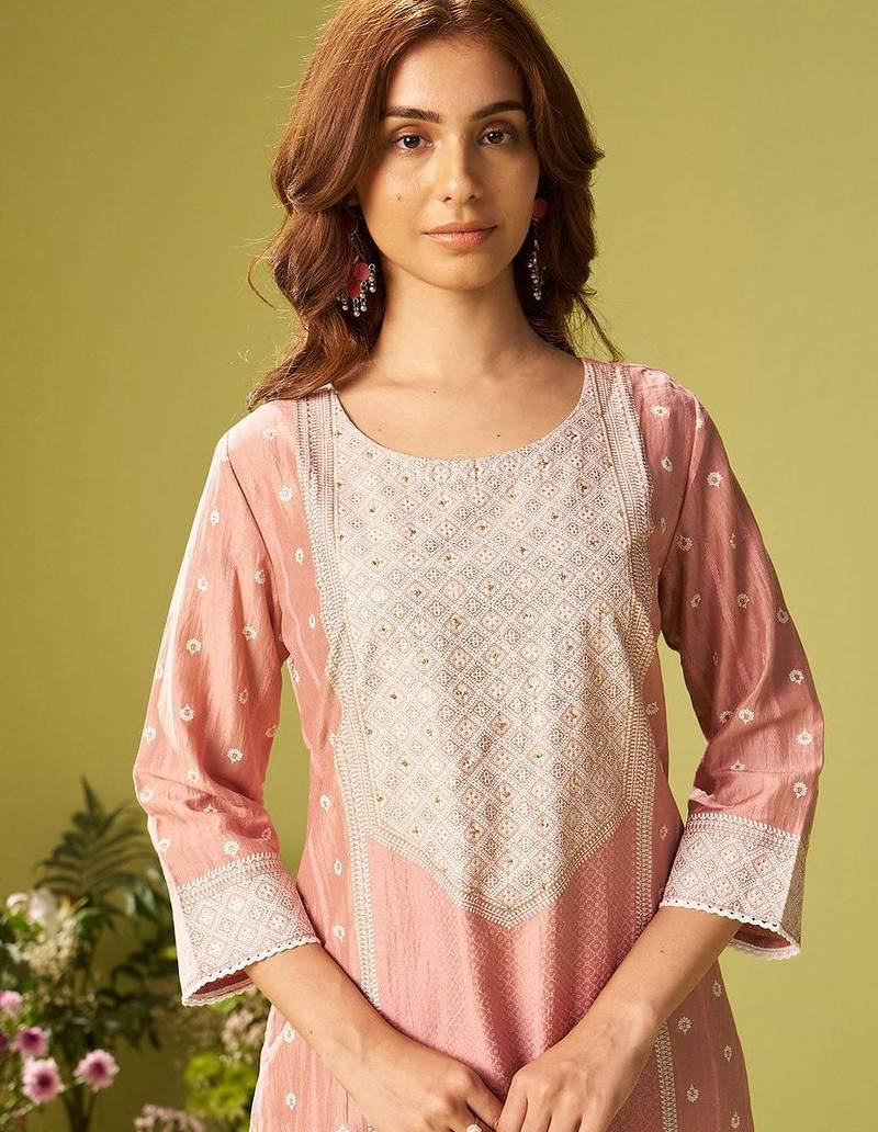 Women Ethnic Motifs Embroidered Thread Work Kurta with Trousers & Dupatta