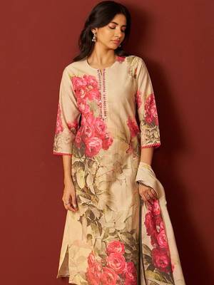 Floral Printed Notch-Neck Straight Kurta With Trousers And Dupatta 6
