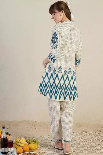 Ethnic Motifs Printed Thread Work Mandarin Collar A-Line Kurta With Trousers