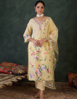 Floral Embroidered Neck Pure Cotton Kurta With Trousers & Dupatta 1