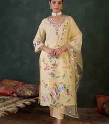 Floral Embroidered Neck Pure Cotton Kurta With Trousers & Dupatta
