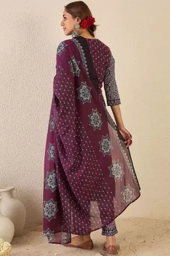 Women Ethnic Motifs Printed Pure Cotton Kurta with Trousers & Dupatta Kurta Sets