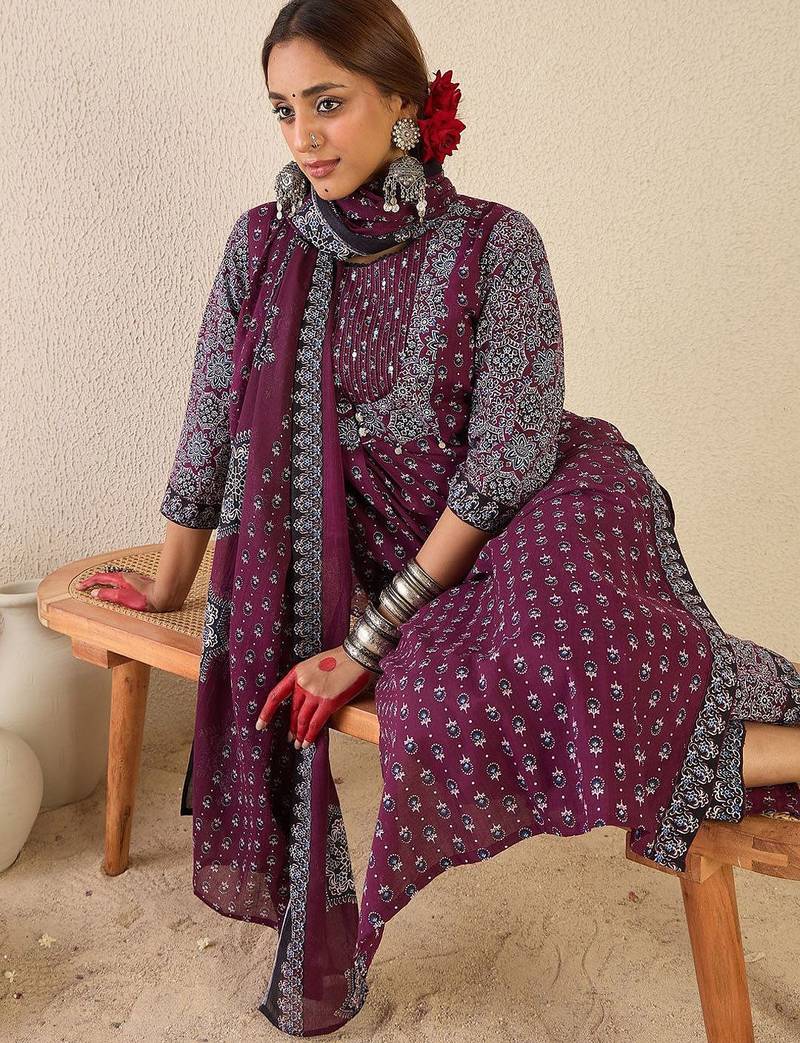 Women Ethnic Motifs Printed Pure Cotton Kurta with Trousers & Dupatta Kurta Sets