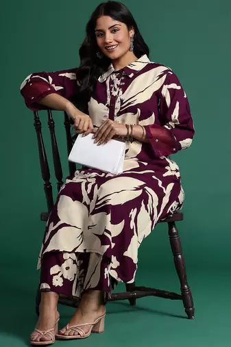 Plus Size Floral Printed Kurta with Trousers & Dupatta