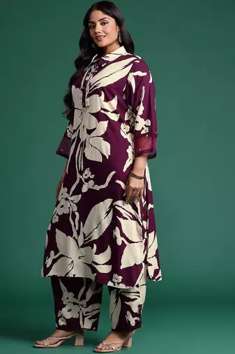 Plus Size Floral Printed Kurta with Trousers & Dupatta