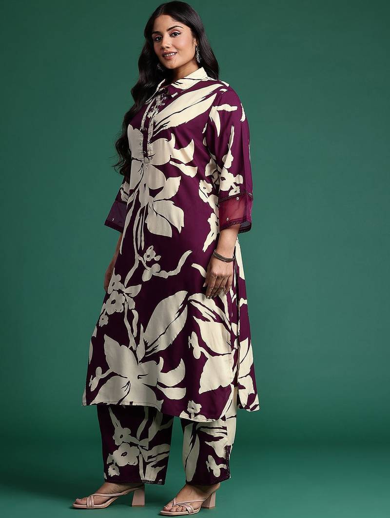 Plus Size Floral Printed Kurta with Trousers & Dupatta