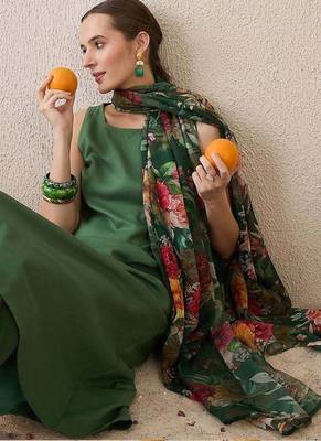 Floral Printed Round Neck Cotton Straight Kurta With Trousers & Dupatta 7