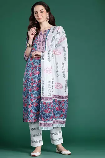 Floral Printed Pure Cotton Kurta with Trousers & With Dupatta
