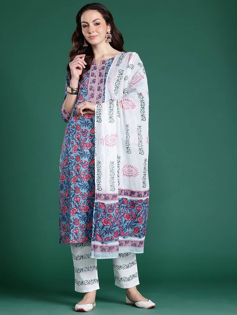 Floral Printed Pure Cotton Kurta with Trousers & With Dupatta