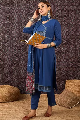 Women Ethnic Motifs Regular Thread Work Pure Cotton Kurta with Trousers & With Dupatta