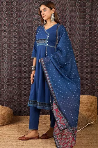 Women Ethnic Motifs Regular Thread Work Pure Cotton Kurta with Trousers & With Dupatta