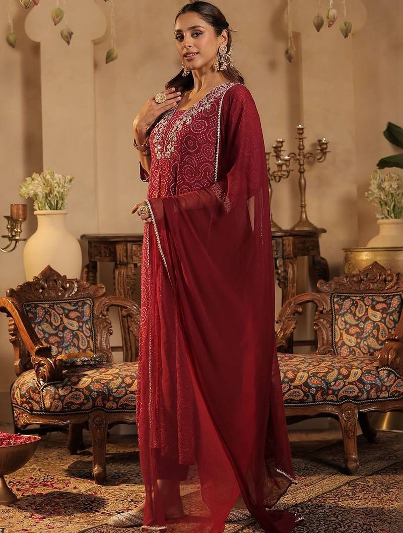 Women Ethnic Motifs Printed Panelled Sequinned Kurta with Trousers & With Dupatta