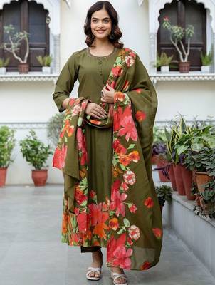 Women Floral Panelled Thread Work Pure Cotton Kurta with Trousers & With Dupatta 1