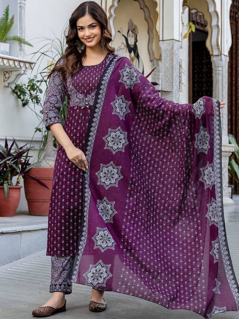 Women Ethnic Motifs Printed Regular Pure Cotton Kurta with Trousers & With Dupatta