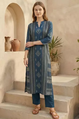 Women Ethnic Motifs Printed Regular Pure Cotton Kurta with Trousers