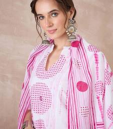 Women Dyed Regular Pure Cotton Kurta with Trousers & With Dupatta