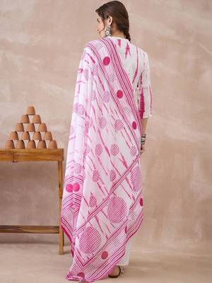 Women Dyed Regular Pure Cotton Kurta with Trousers & With Dupatta 5