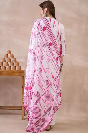 Women Dyed Regular Pure Cotton Kurta with Trousers & With Dupatta